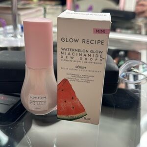 Glow Recipe Watermelon Dew Drops